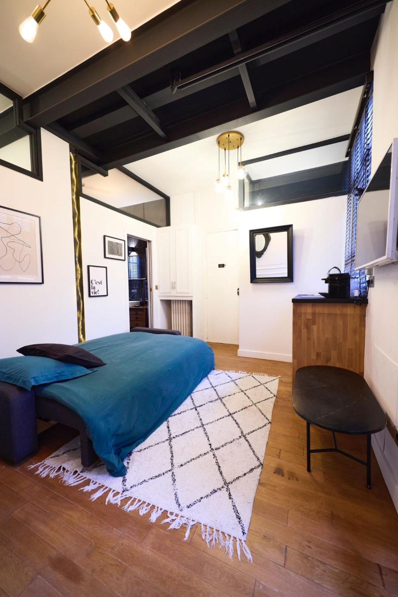 Un Studio Cosy Au Coeur De Paris 17 Batignolles , Monceau Экстерьер фото